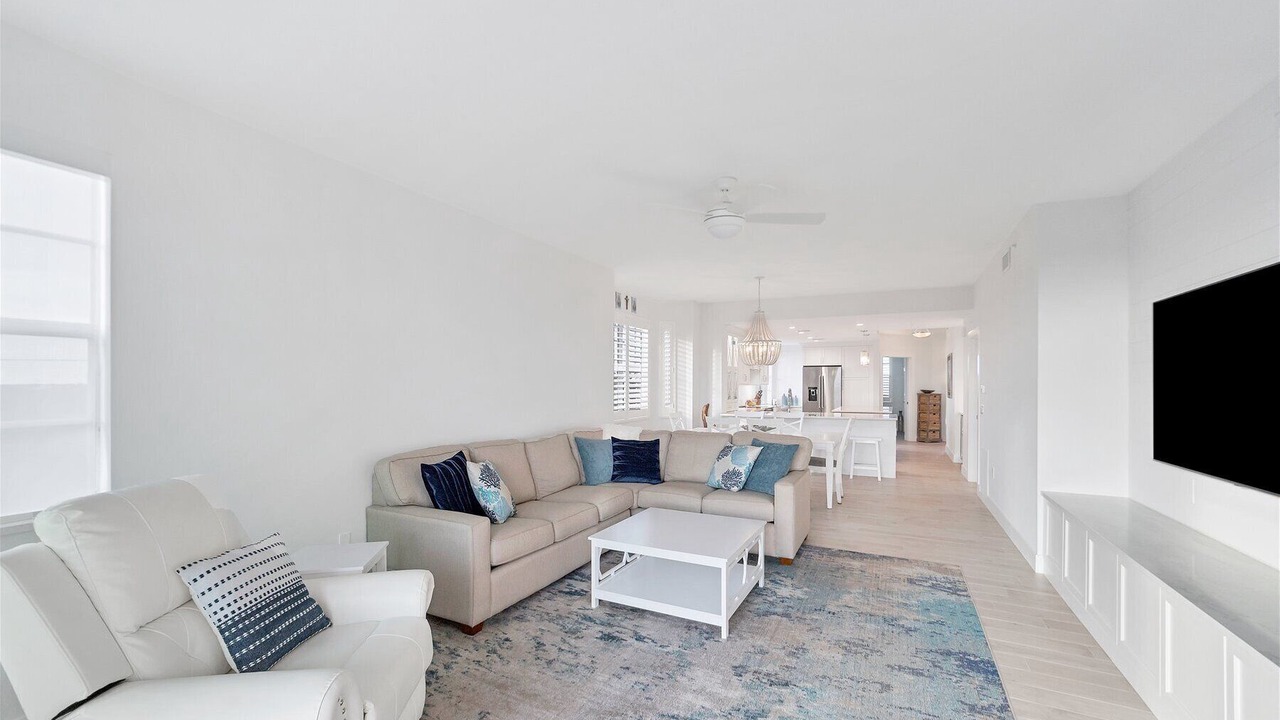 Photo of Livingroom in Placida