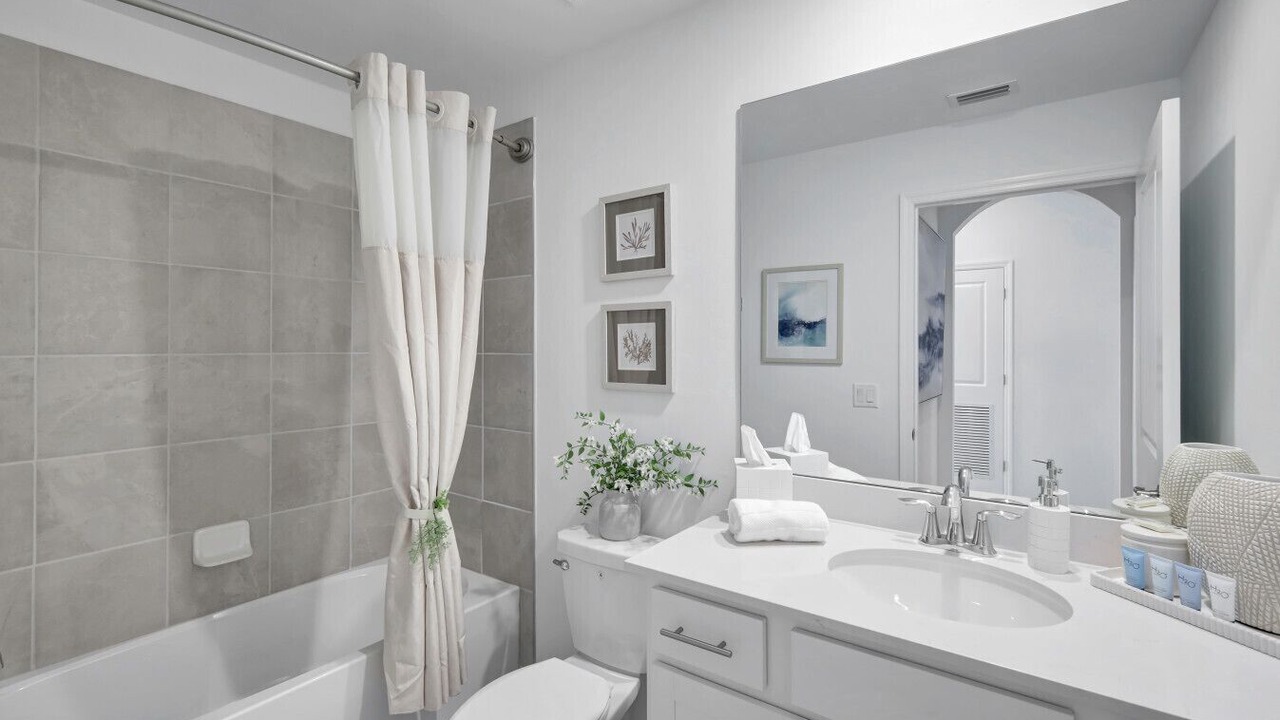 Photo of Bathroom in Immokalee