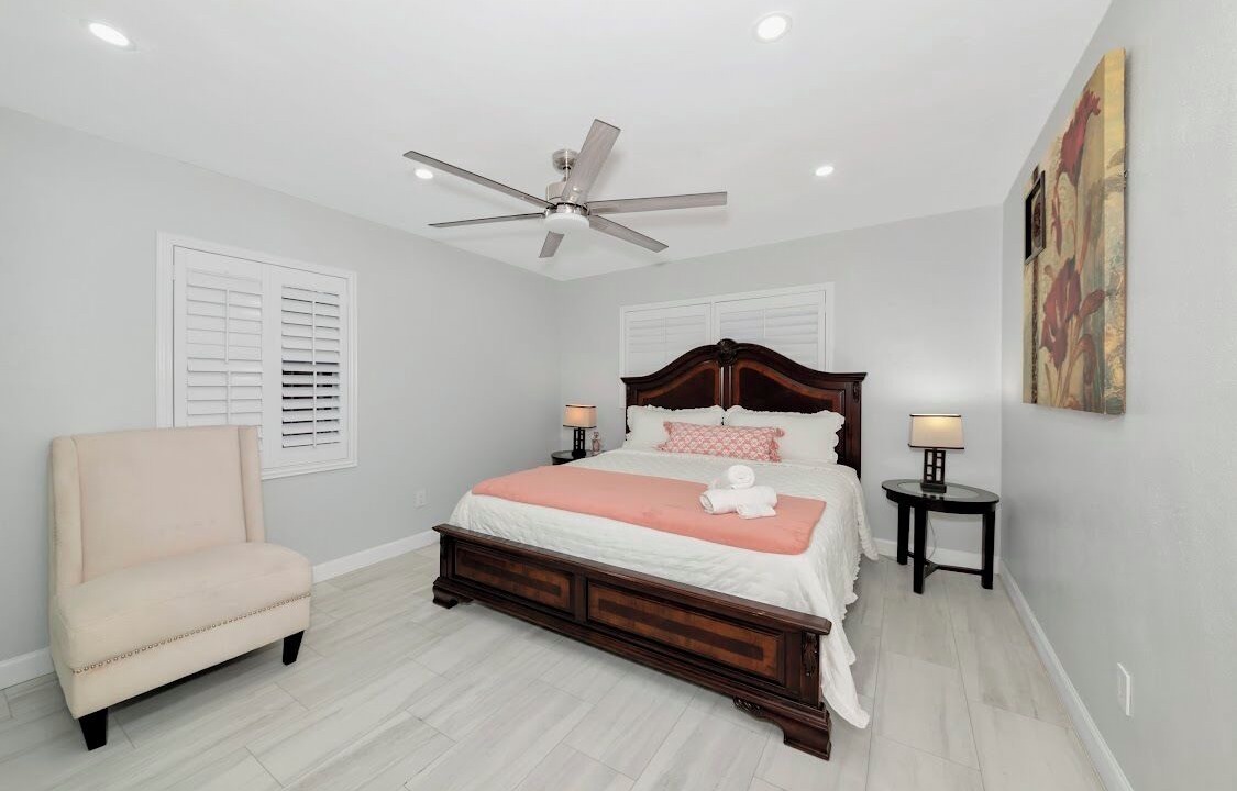 Photo of Bedroom in Trailer Estates