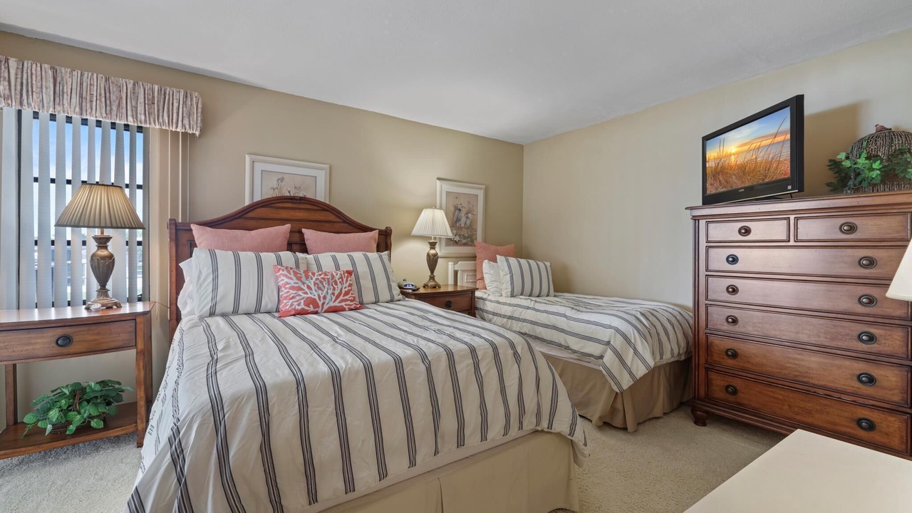 Photo of Bedroom in Caloosahatchee