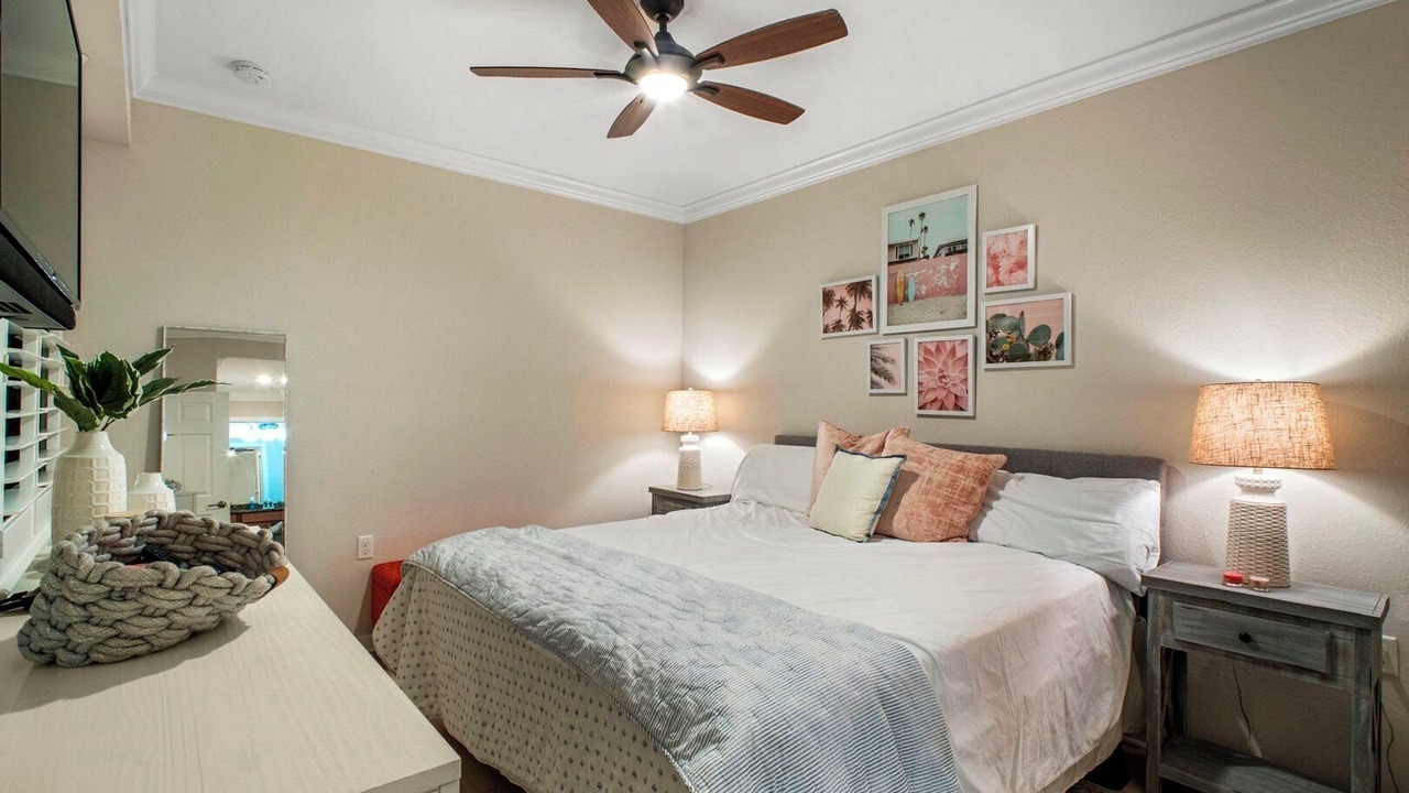 Photo of Bedroom in Naples