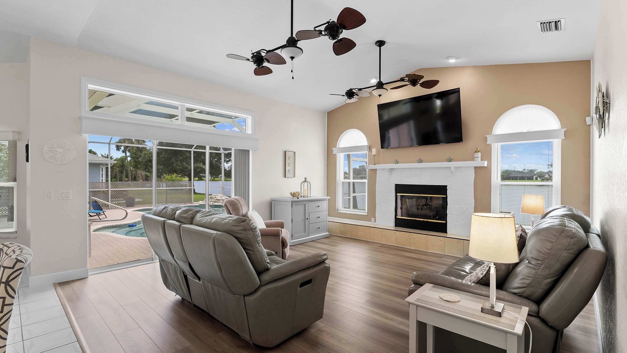 Photo of Livingroom in Port Charlotte