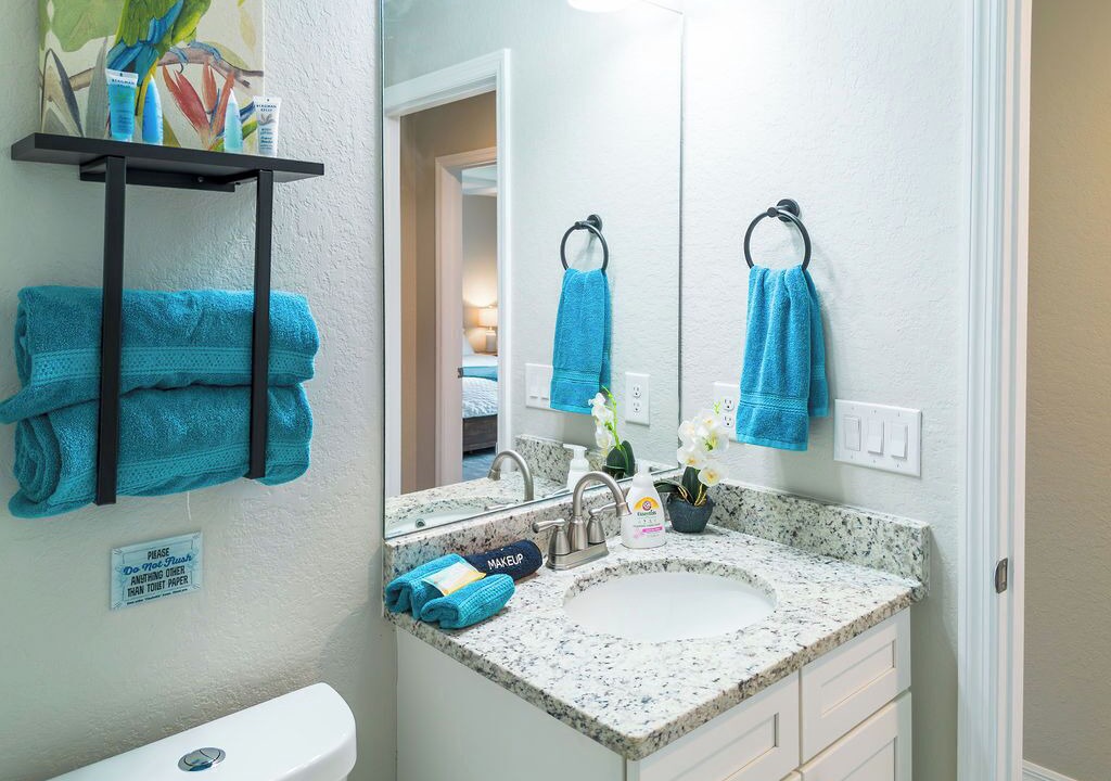 Photo of Bathroom in Englewood East
