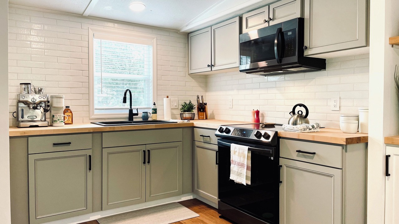 Photo of Kitchen in Land O' Lakes