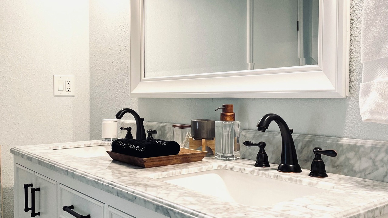 Photo of Bathroom in Land O' Lakes