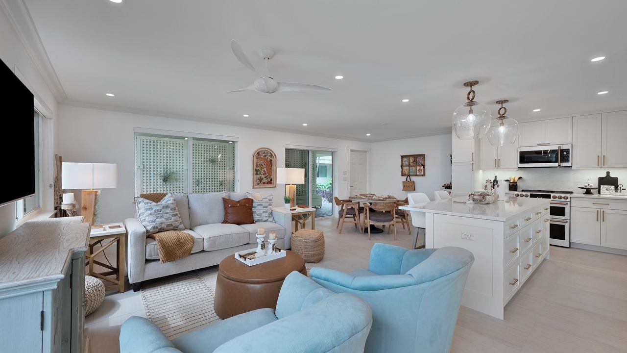 Photo of Livingroom in Coquina Sands