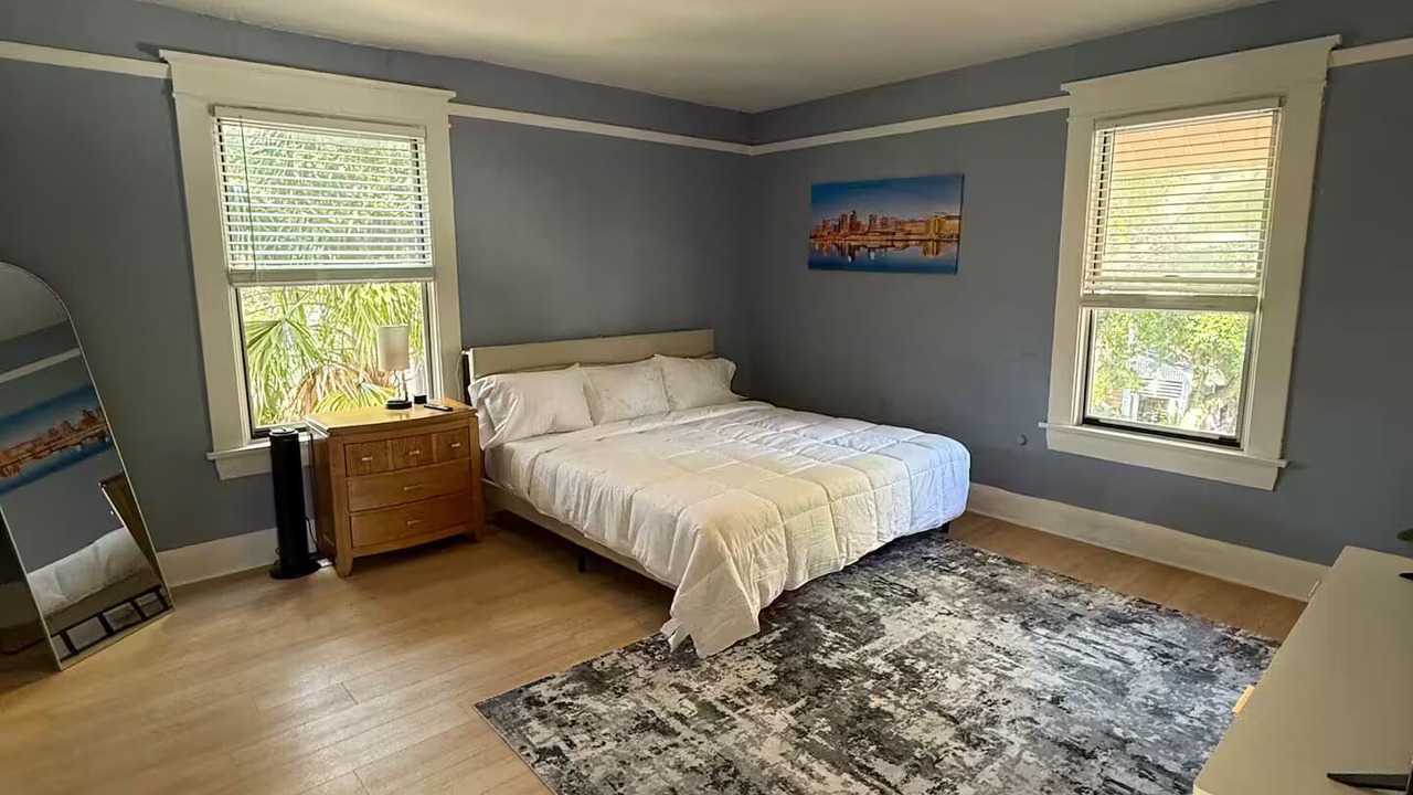 Photo of Bedroom in Hyde Park