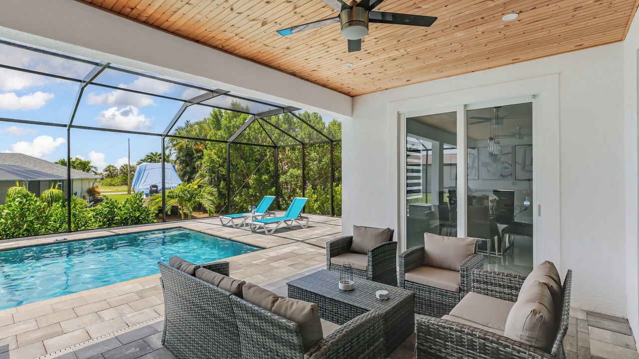 Photo of Outdoor in Mariner