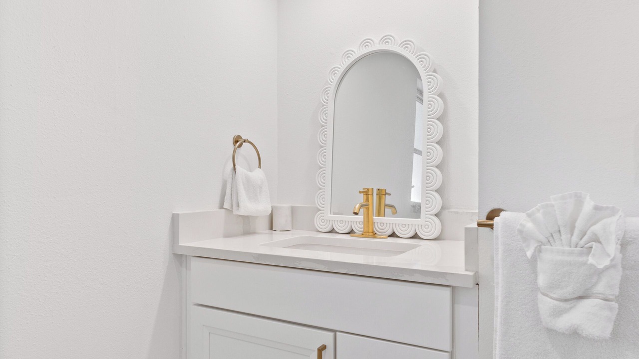 Photo of Bathroom in Longbeach Village