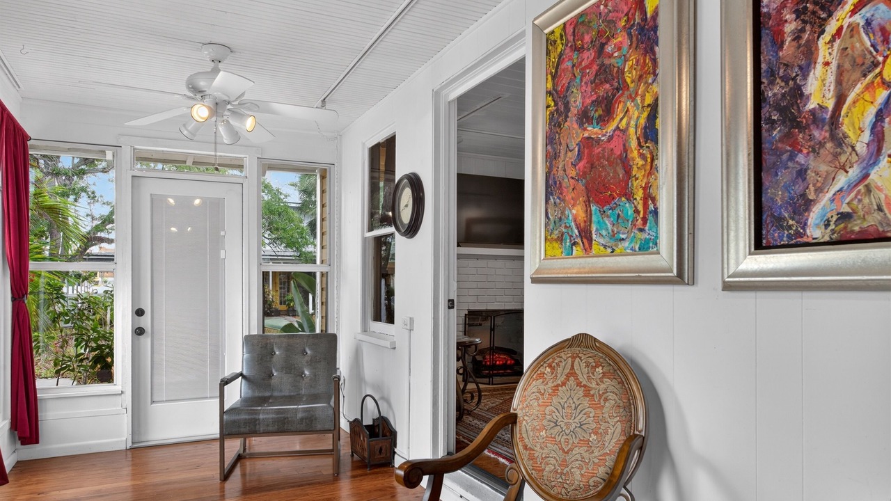 Photo of Bedroom in Downtown
