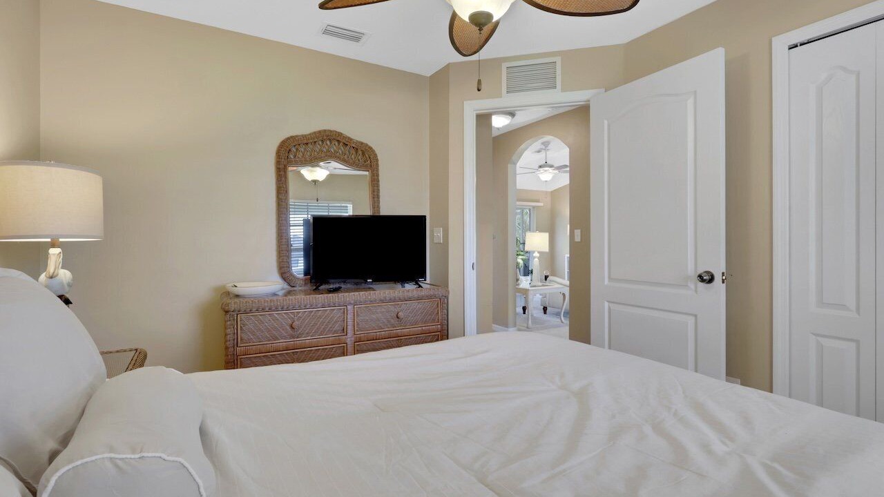 Photo of Bedroom in Diplomat