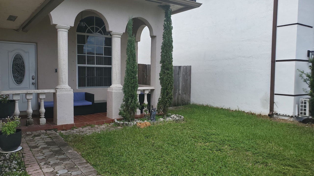 Photo of Patio Balcony in Tamiami