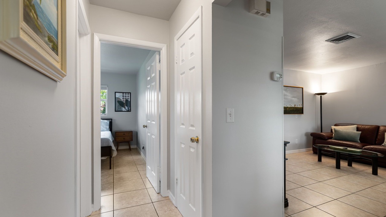 Photo of Livingroom in Warm Mineral Springs