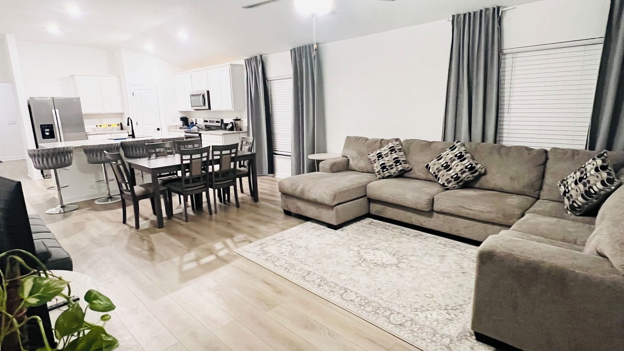 Photo of Livingroom in Biggar