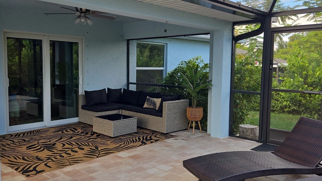 Photo of Patio Balcony in Englewood East