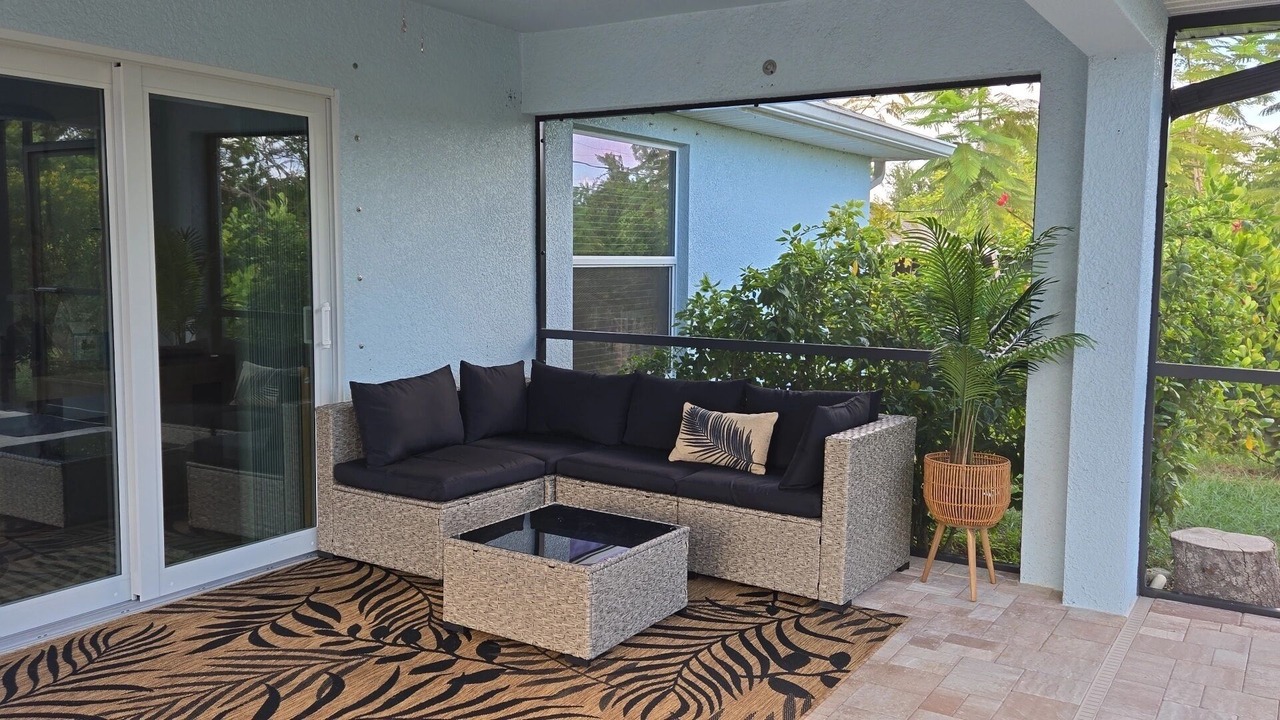 Photo of Patio Balcony in Englewood East