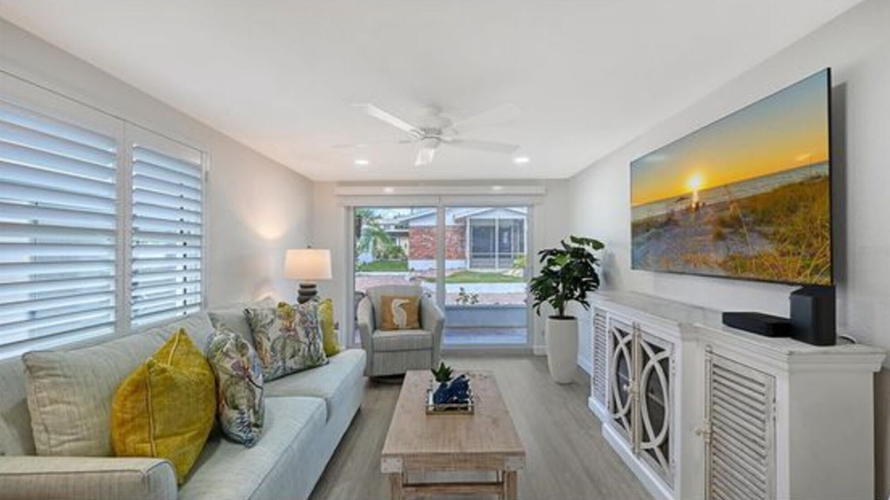 Photo of Livingroom in Aloha Kai