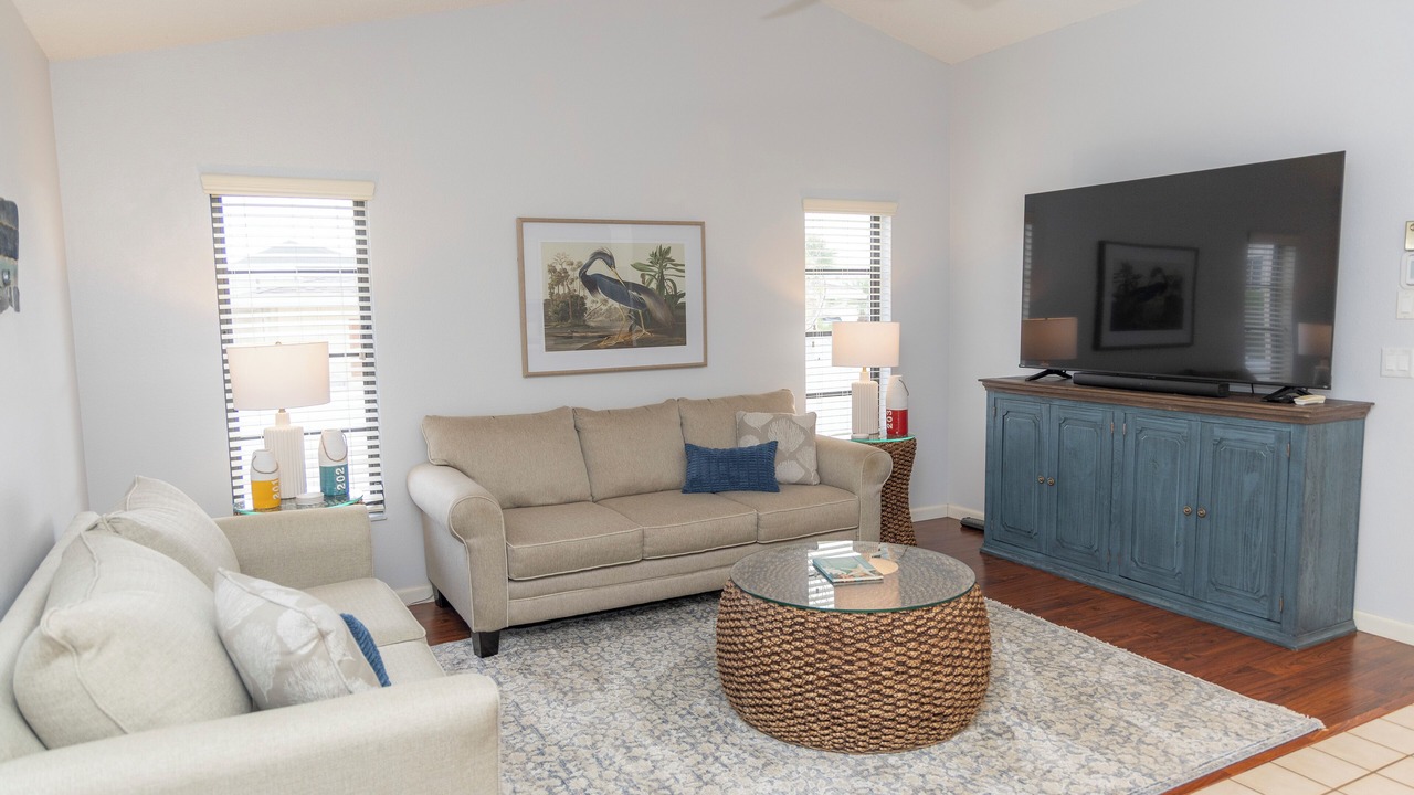 Photo of Livingroom in Englewood South