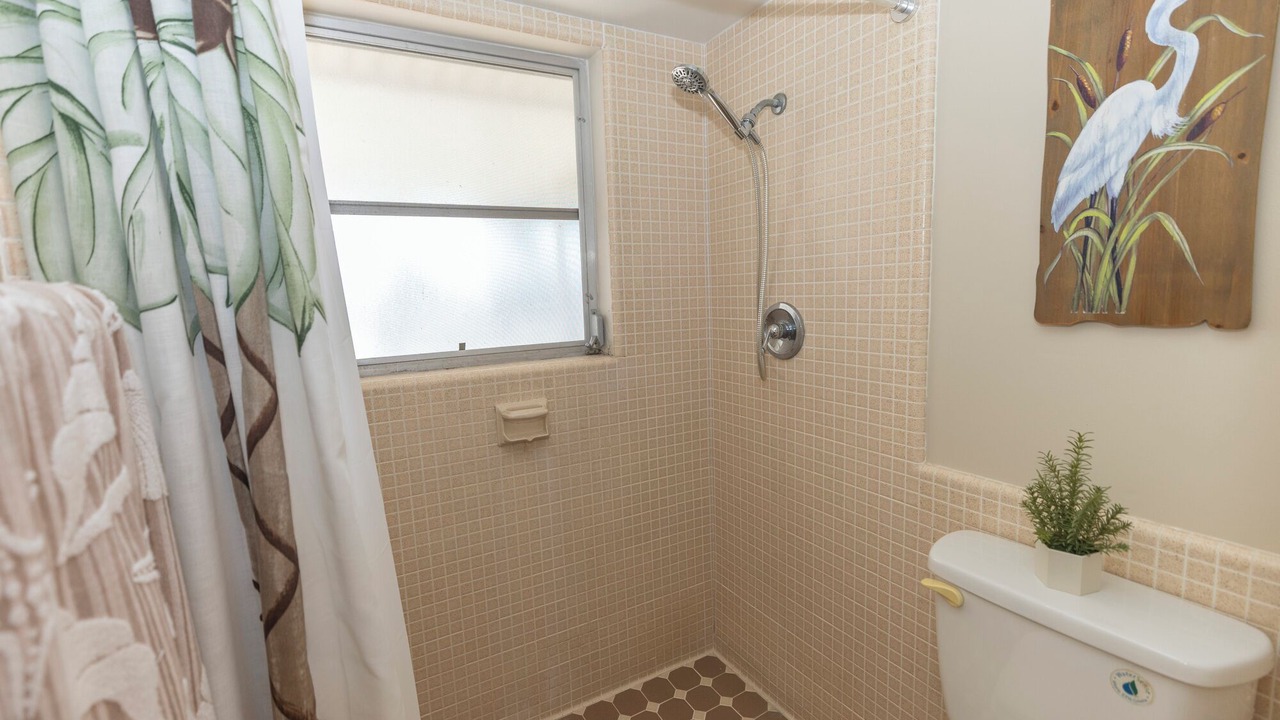 Photo of Bathroom in Edgewater
