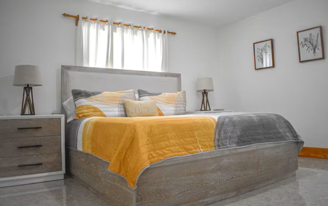 Photo of Bedroom in Bonita Shores