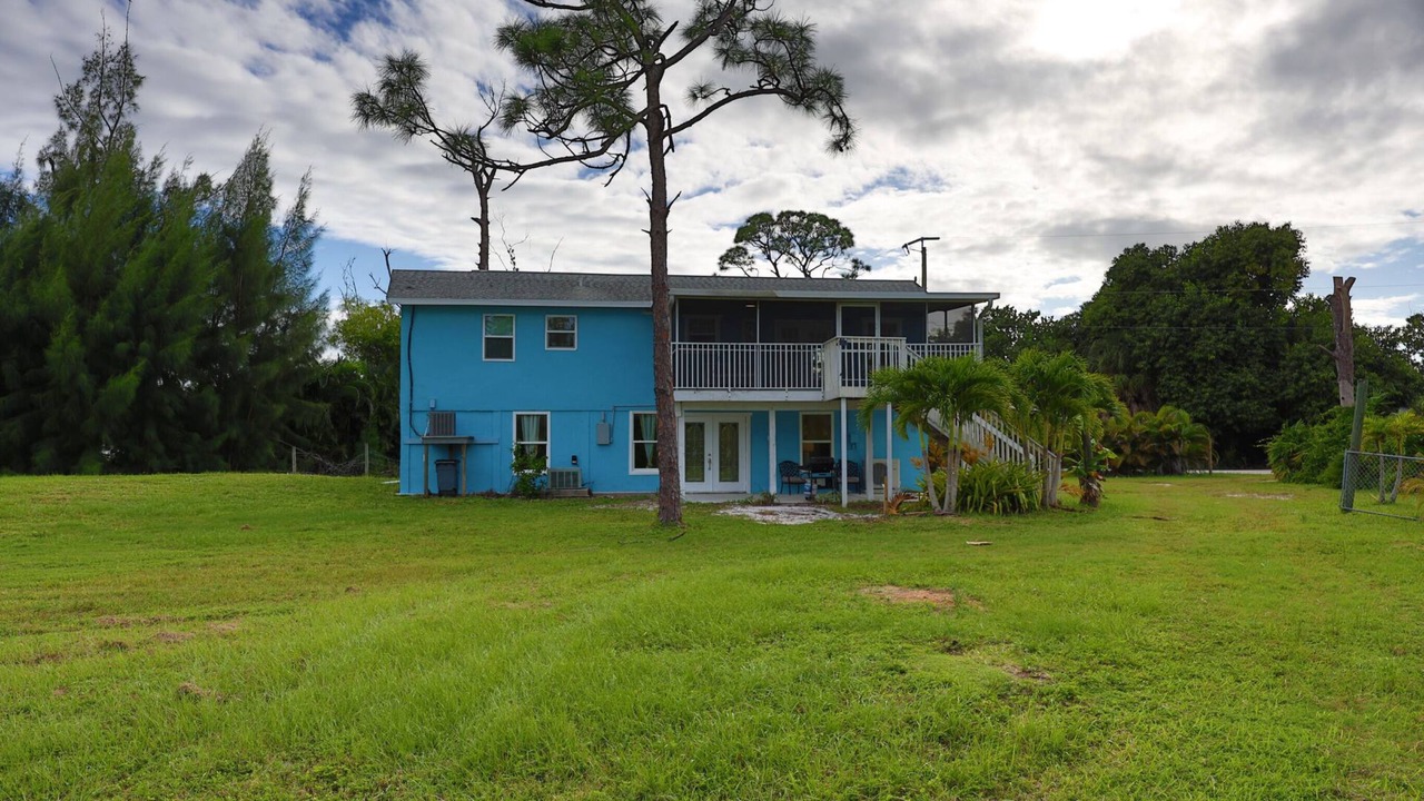 Photo of Outdoor in Saint James City