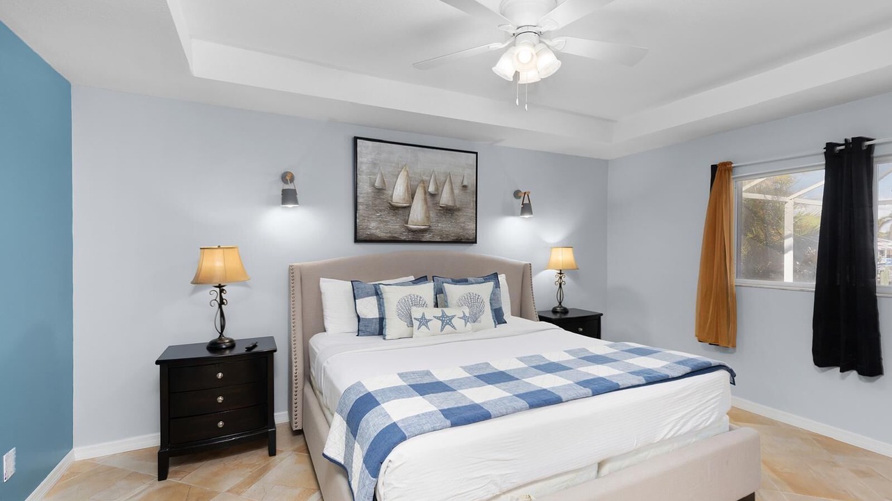 Photo of Bedroom in Pelican