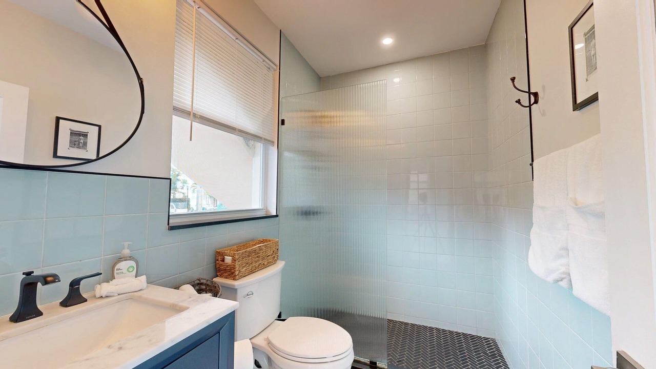 Photo of Bathroom in South Pointe