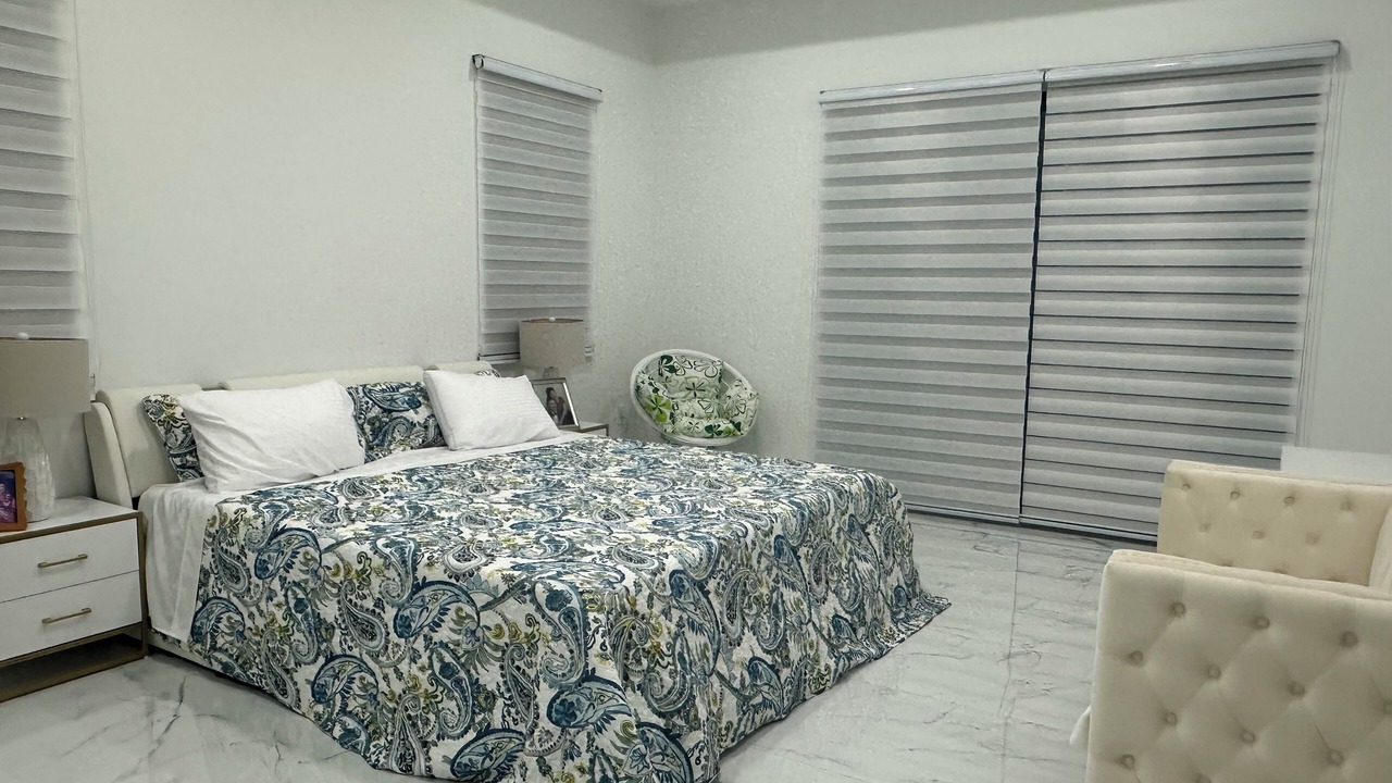 Photo of Bedroom in Harris