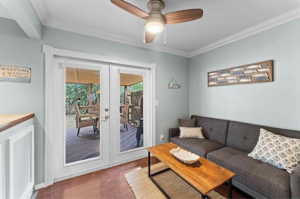 Photo of Livingroom in Safety Harbor