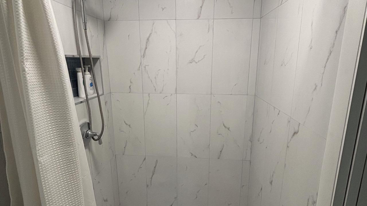 Photo of Bathroom in San Carlos Park