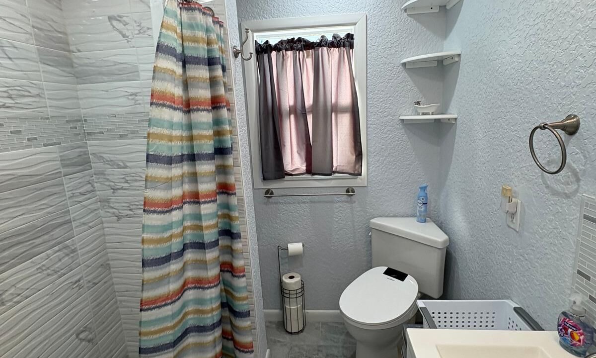Photo of Bathroom in Greater Northdale
