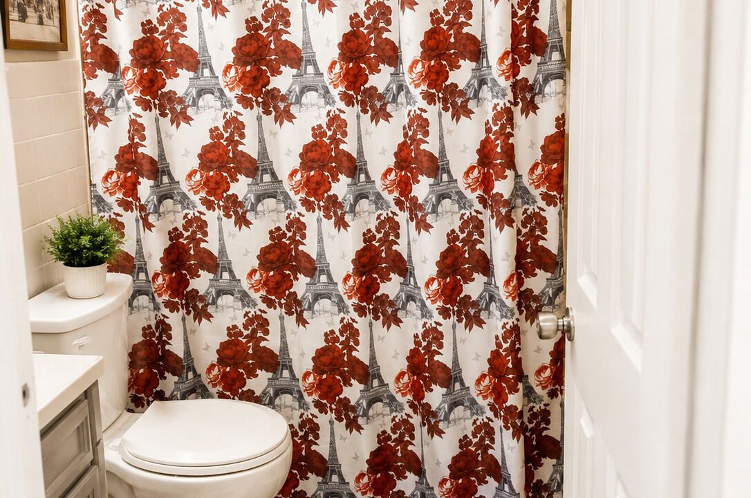 Photo of Bathroom in Amaryllis Park