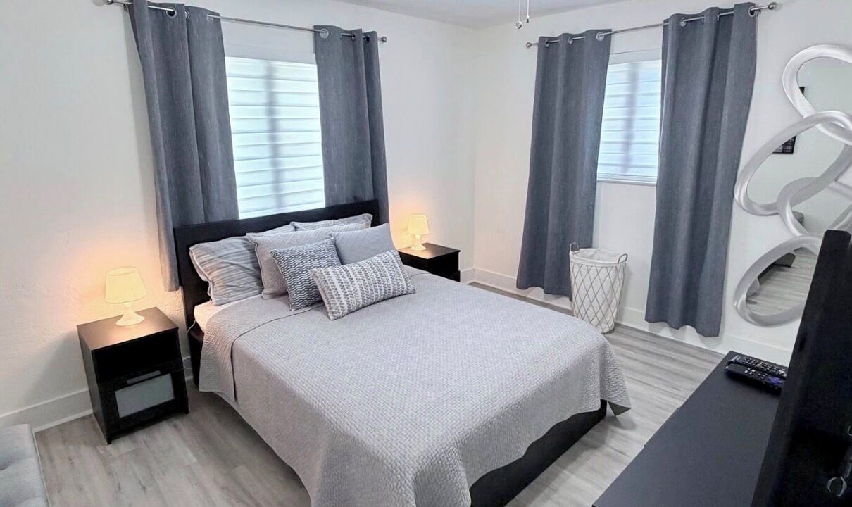Photo of Bedroom in Kendall