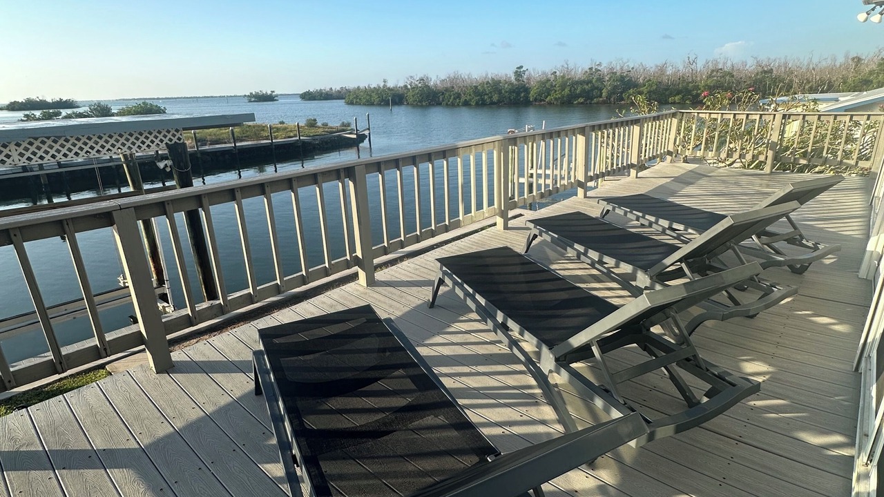 Photo of Patio Balcony in Saint James City