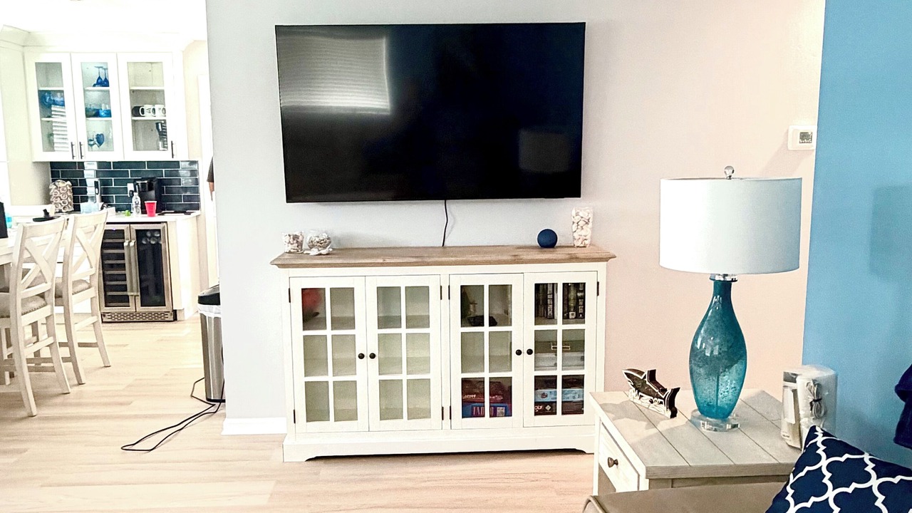 Photo of Livingroom in Englewood