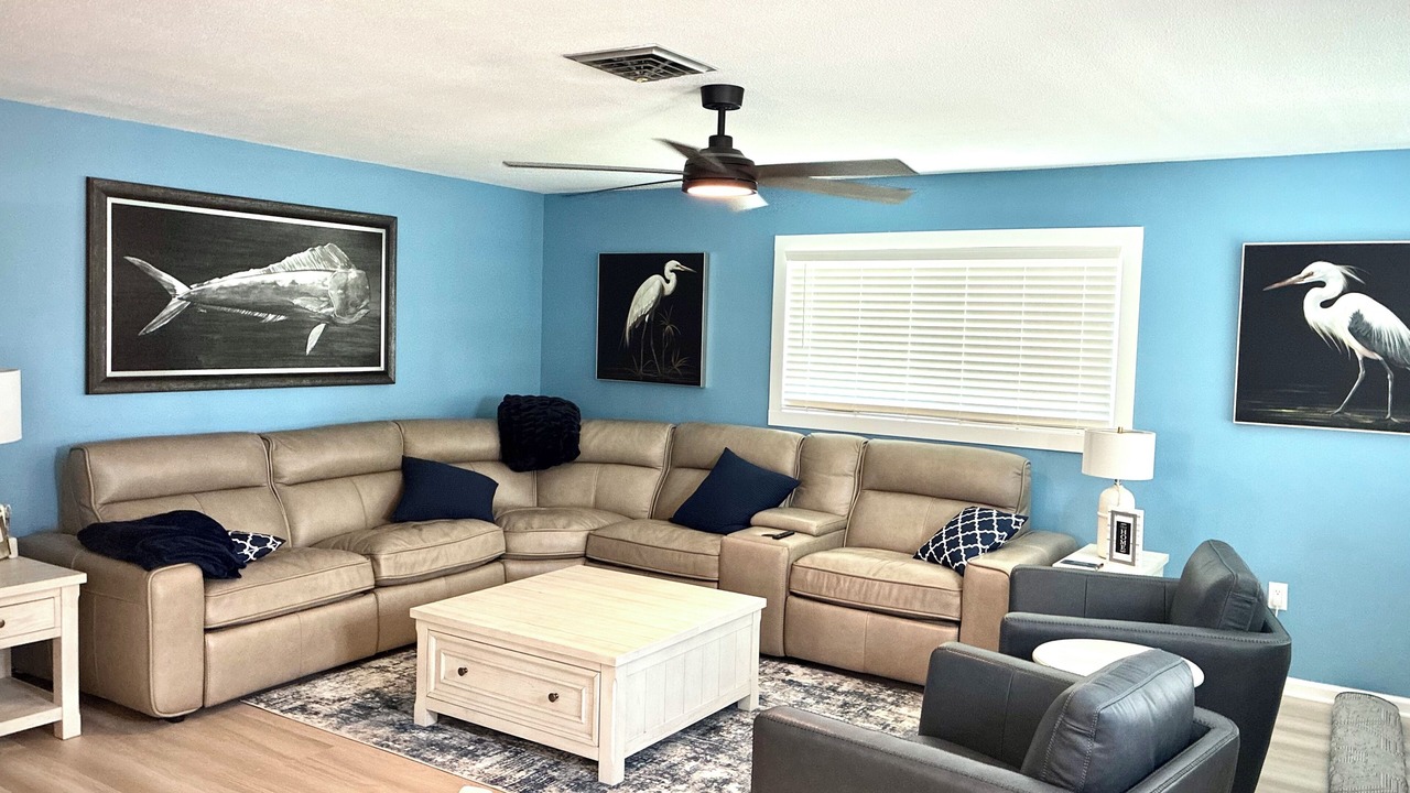 Photo of Livingroom in Englewood
