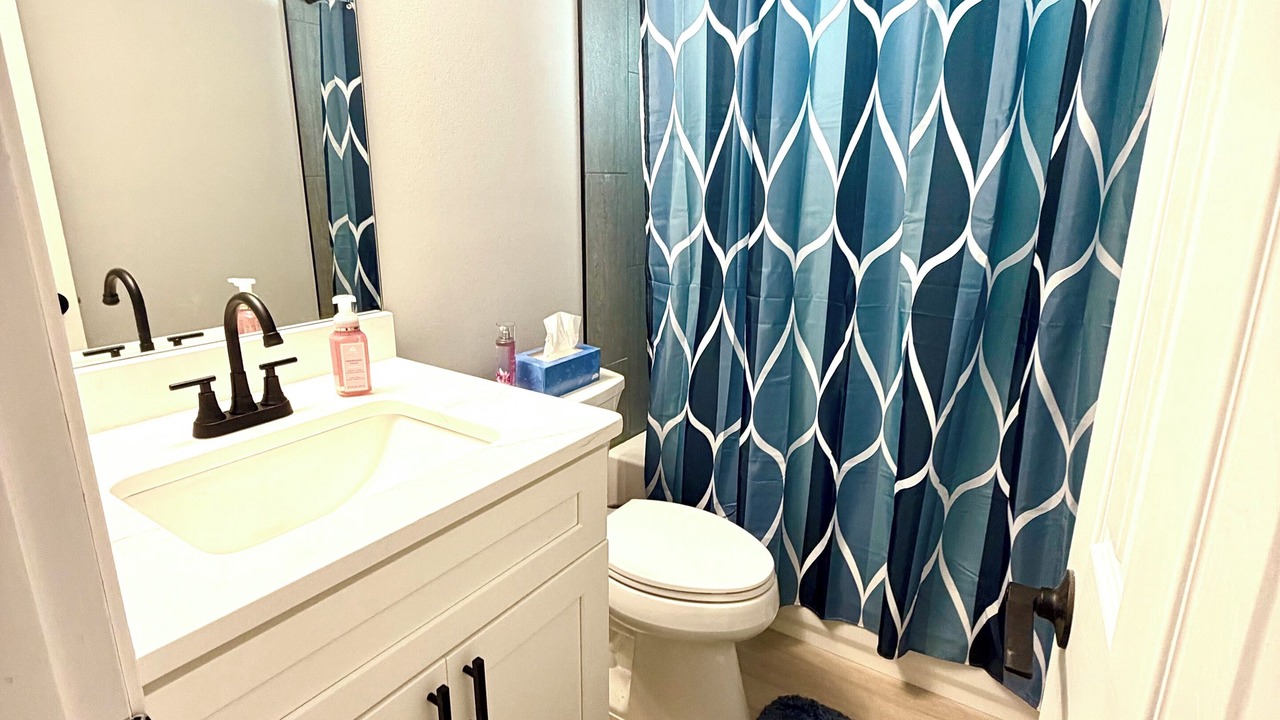 Photo of Bathroom in Englewood