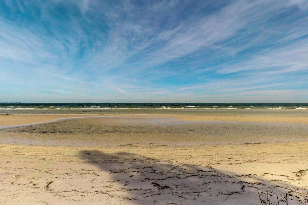 Photo of Others in Anna Maria