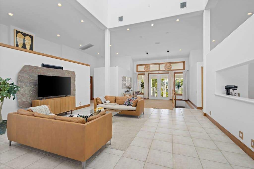 Photo of Livingroom in Bayshore Gardens