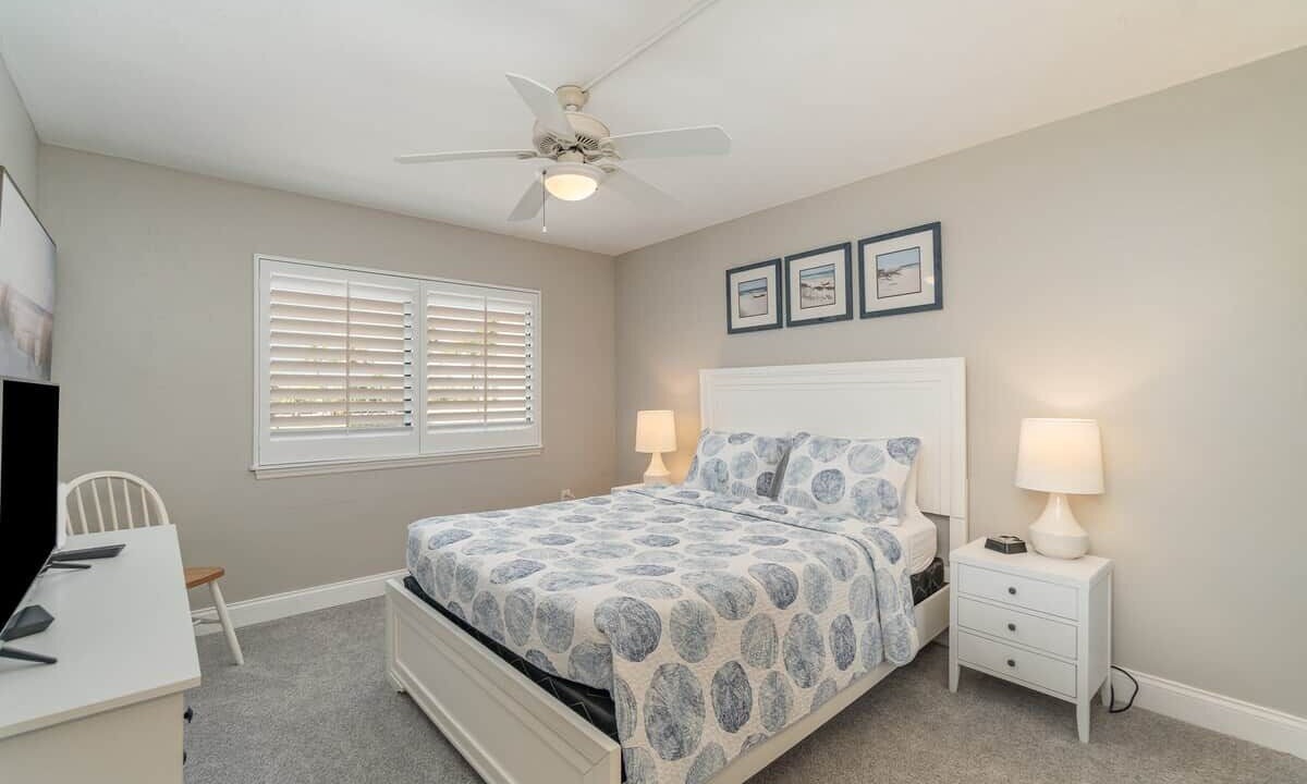 Photo of Bedroom in Beachview Country Club Estates