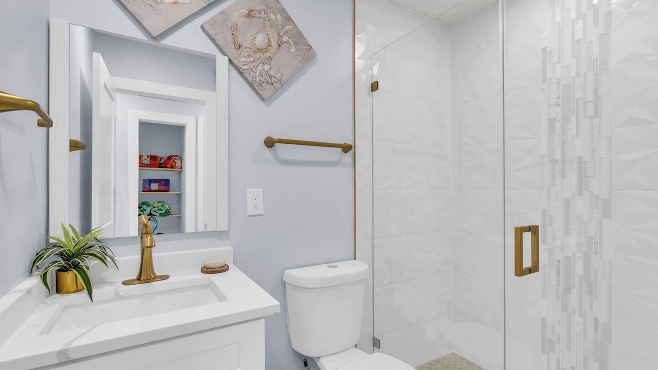 Photo of Bathroom in Yacht Club