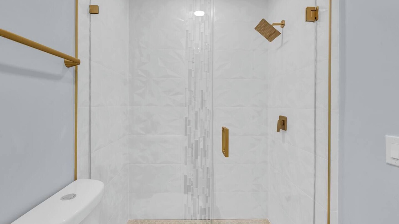 Photo of Bathroom in Yacht Club
