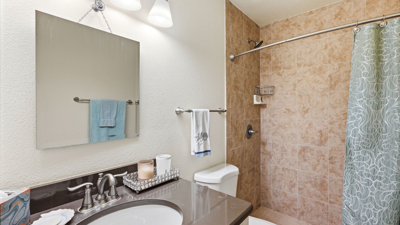 Photo of Bathroom in Coquina Key