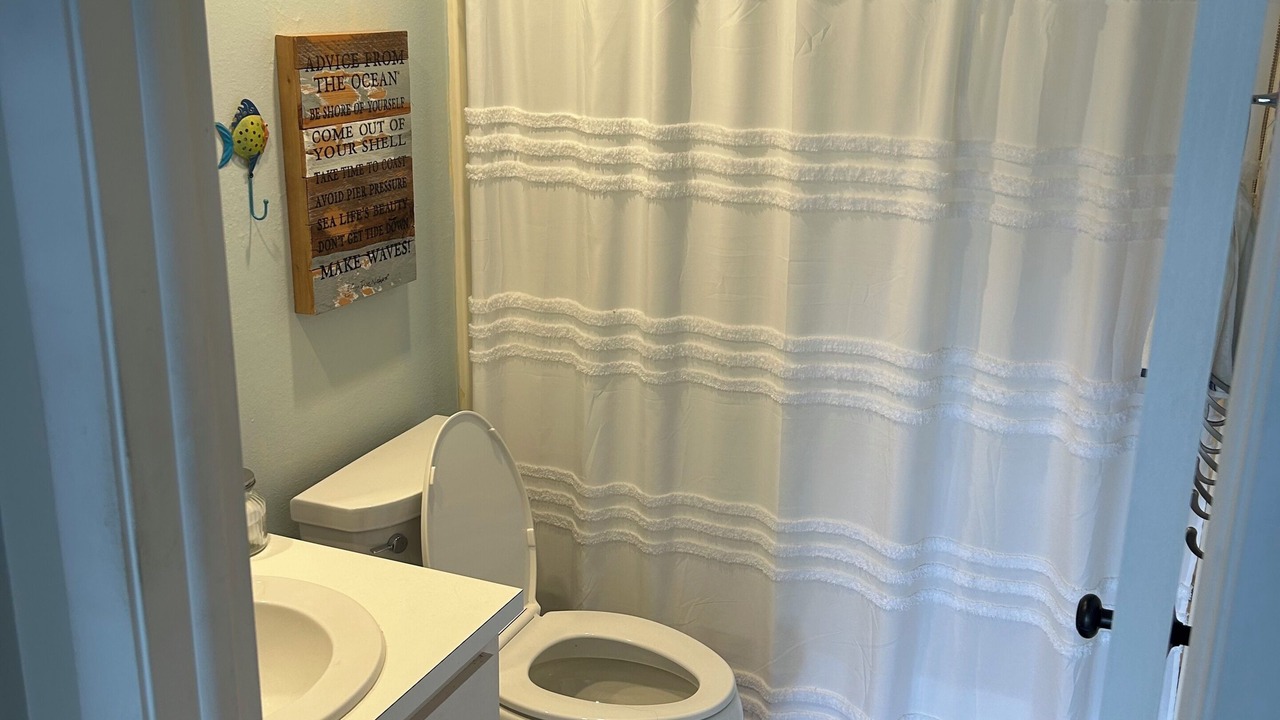 Photo of Bathroom in Captains Cove