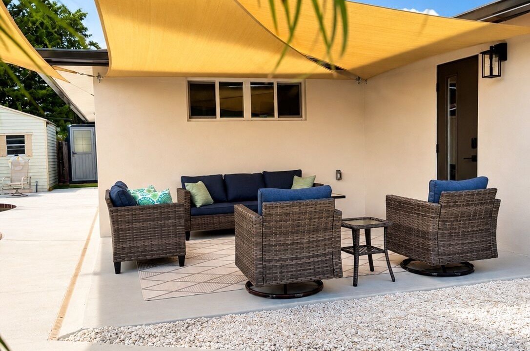 Photo of Patio Balcony in South Venice