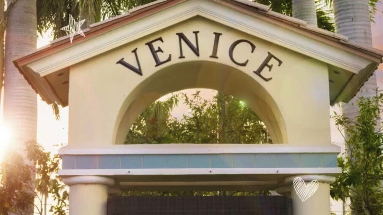 Photo of Others in Venice