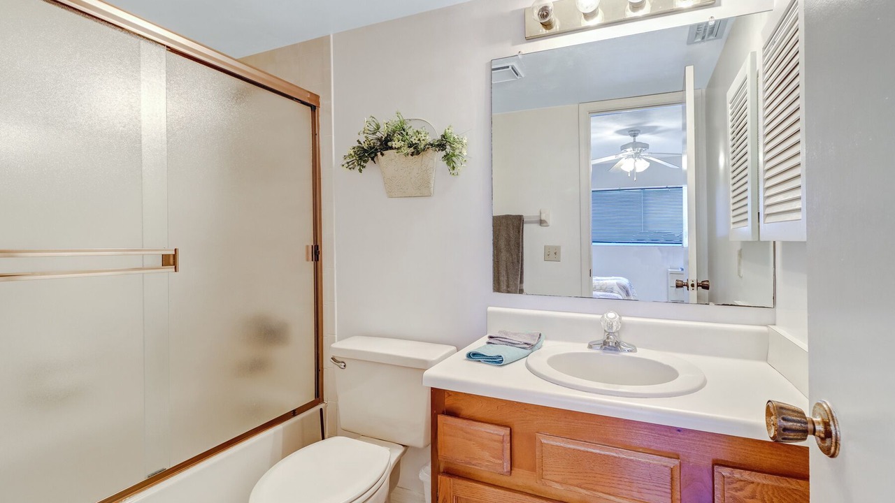 Photo of Bathroom in South Island