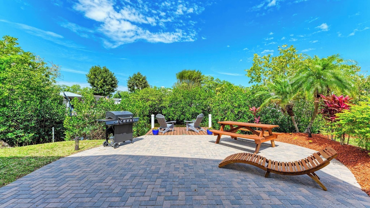 Photo of Outdoor in Fullers Earth