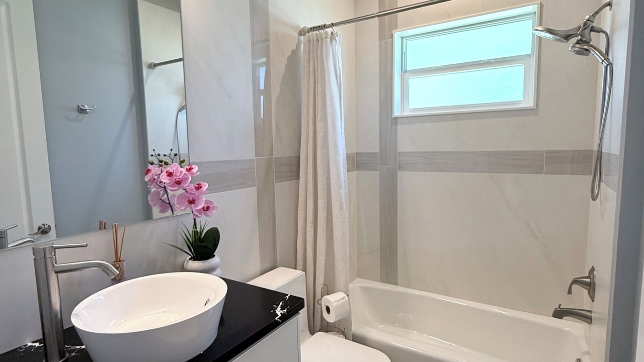 Photo of Bathroom in South Venice