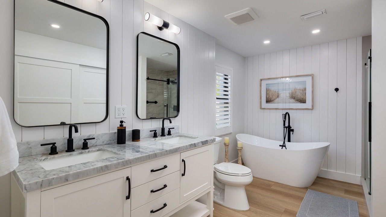 Photo of Bathroom in The Dunes